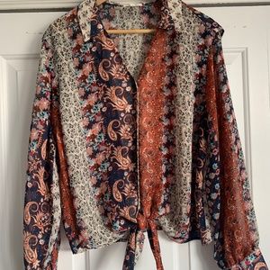 Ladies floral top with front tie